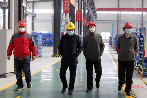 临工重机董事长于孟生察看指导疫情防控措施落地和复工情况