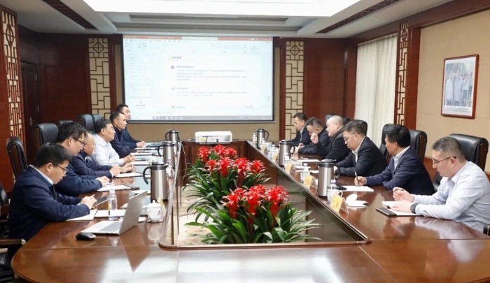 强强联合！青岛中远海运集装箱运输有限公司到访山东临工